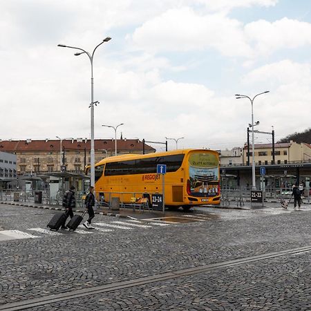 Stay2Gether Beige Nest - Metro Florenc Prague Exterior photo
