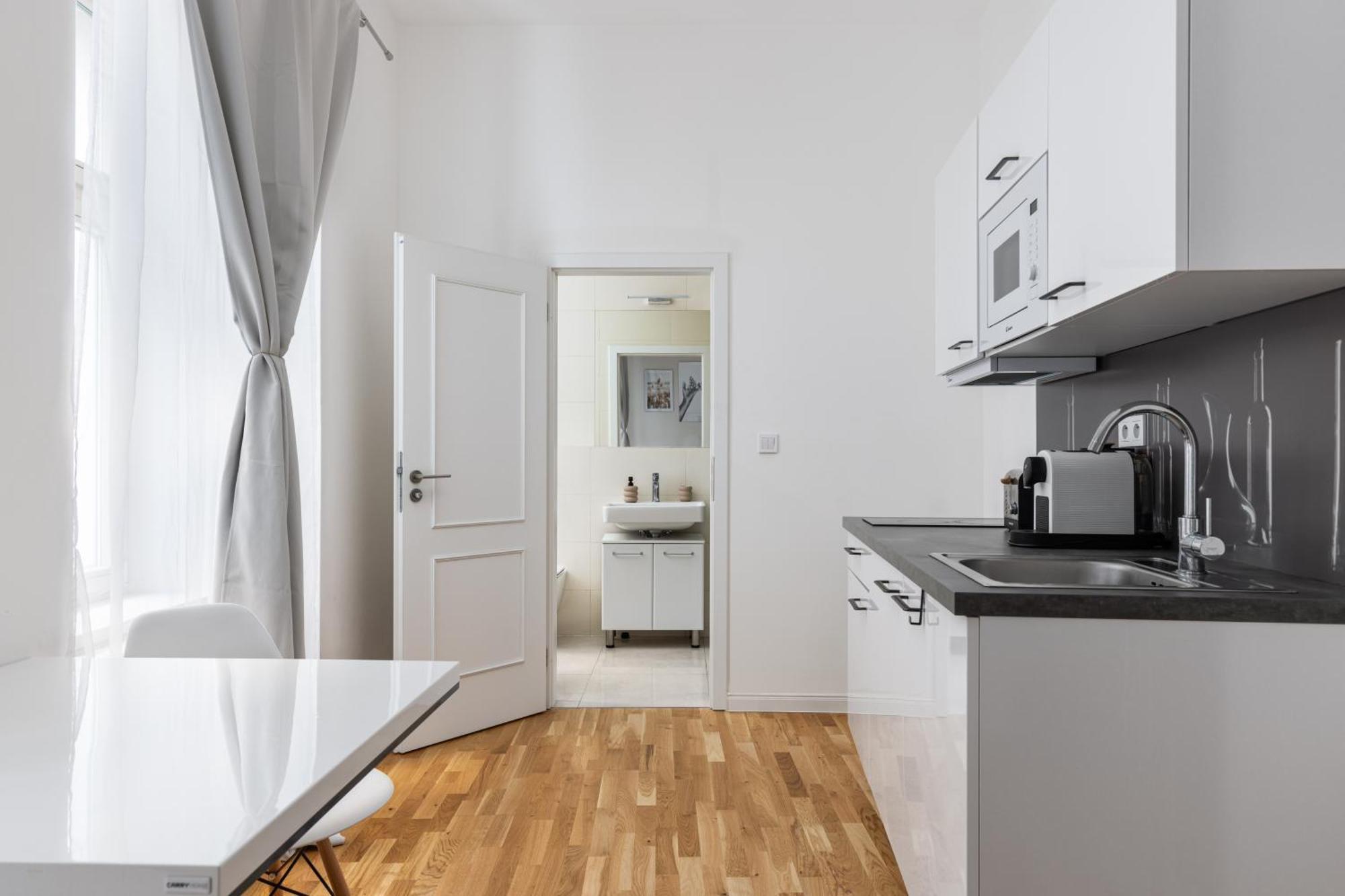 Stay2Gether Beige Nest - Metro Florenc Prague Exterior photo